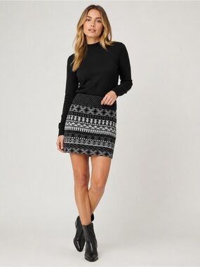 Krimson Klover Jelena Sweater Knit Mini Skirt Gray Black Aztec Geometric Print S